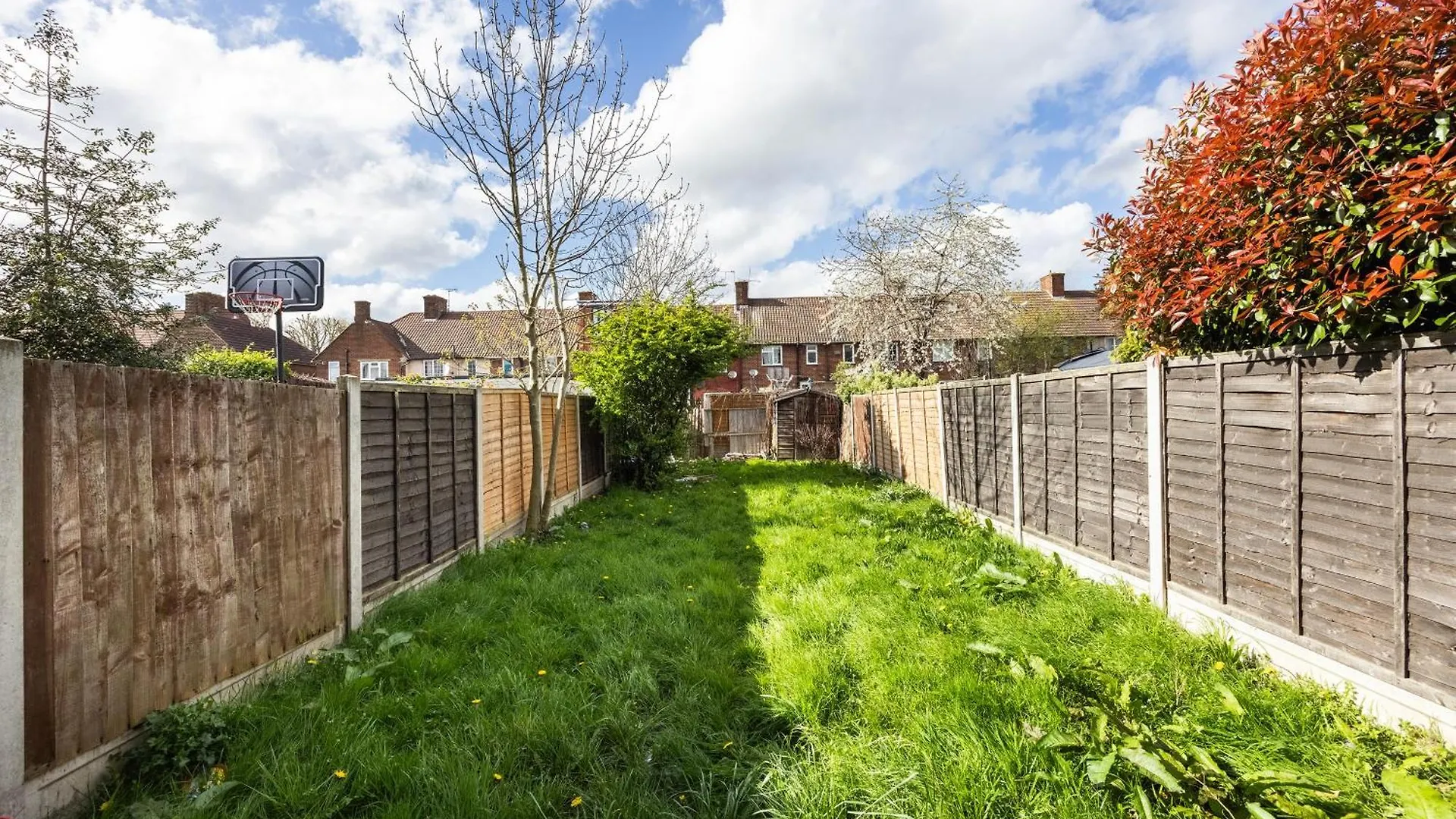Semesterbostad Heads On Bed - Dagenham 3Bedrooms House Walk To Station With Parking Storbritannien